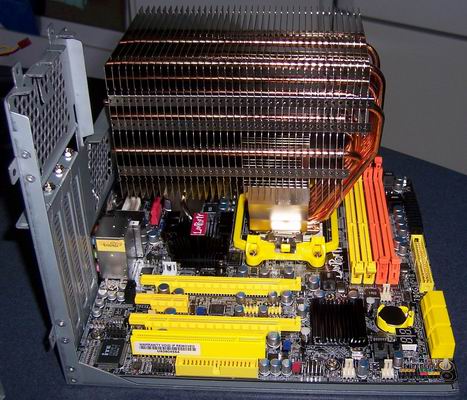 Chipset heatsinks